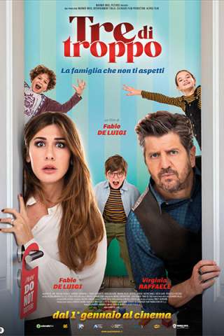 Tre di troppo [HD] (2023 CB01)